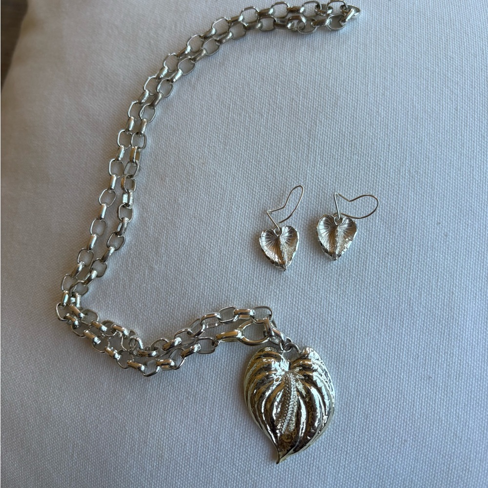 Mango Maxi Leaf Silver Jewelry Set